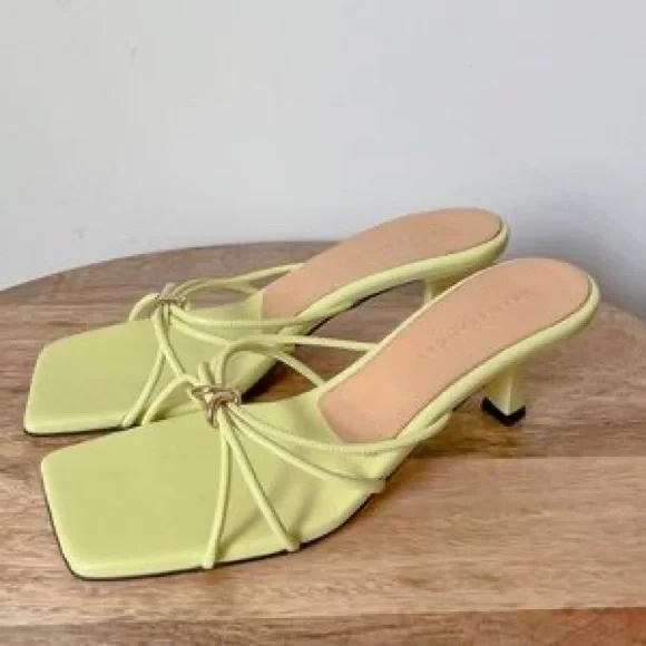 Dear Frances Apple Fan Sandal - Picture 3 of 14